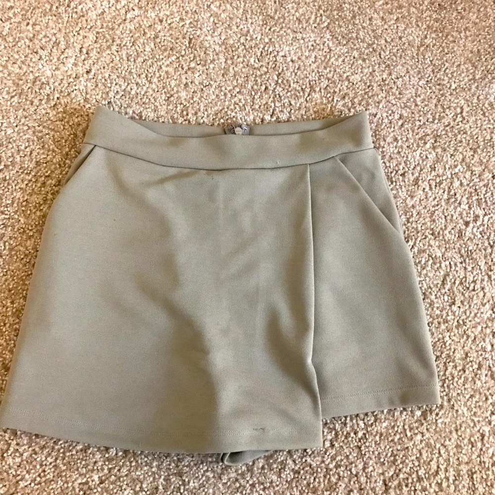 Forever 21 skort
